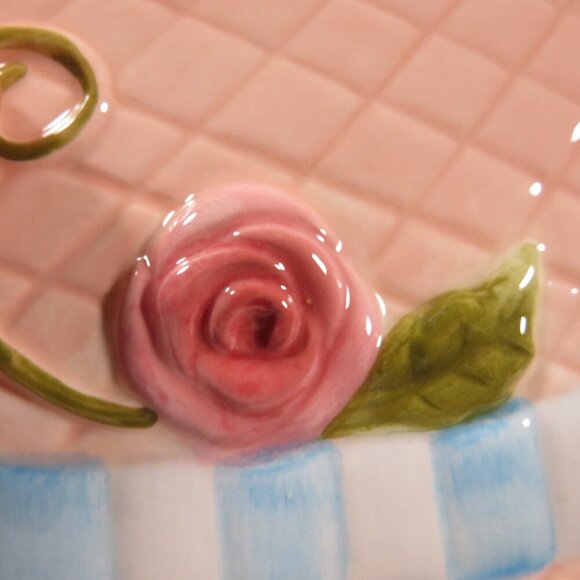 Elements Trinket Dish / Plate Ceramic Pink Rose with Diamond design embossed - Picture 2 of 5
